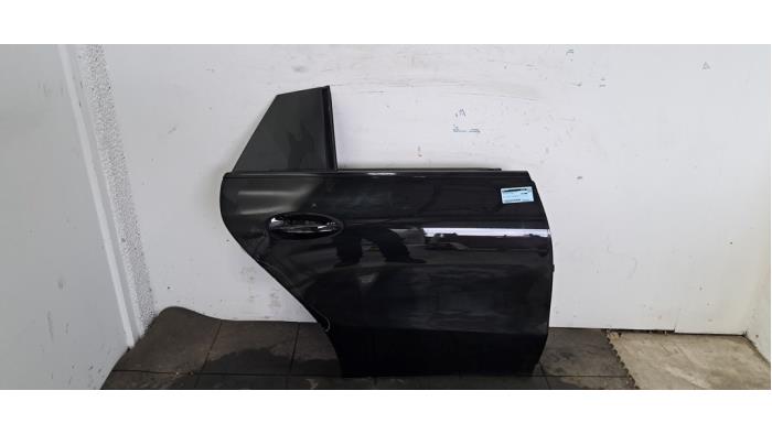 Portière 4portes arrière droite Mercedes CLA