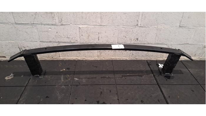 Cadre pare-chocs avant Peugeot 3008