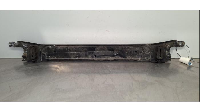 Barre radiateur Peugeot 3008