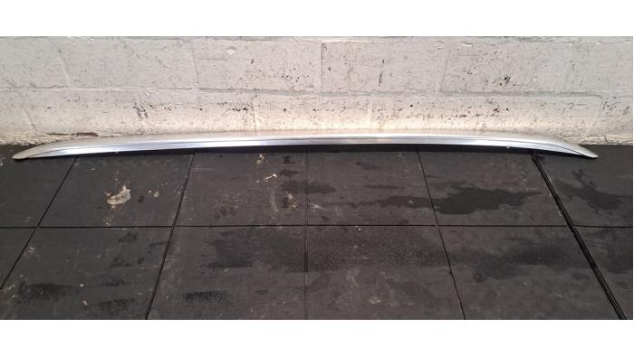 Rail de toit droit Opel Astra