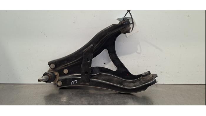 Bras de suspension avant gauche Dacia Duster