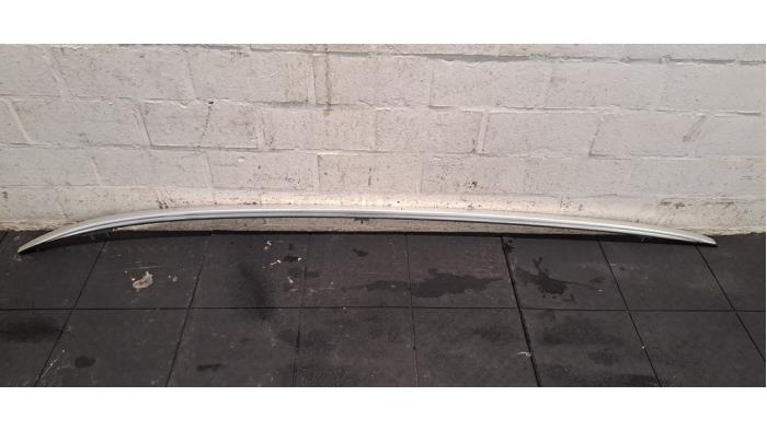 Rail de toit gauche Mercedes E-Klasse