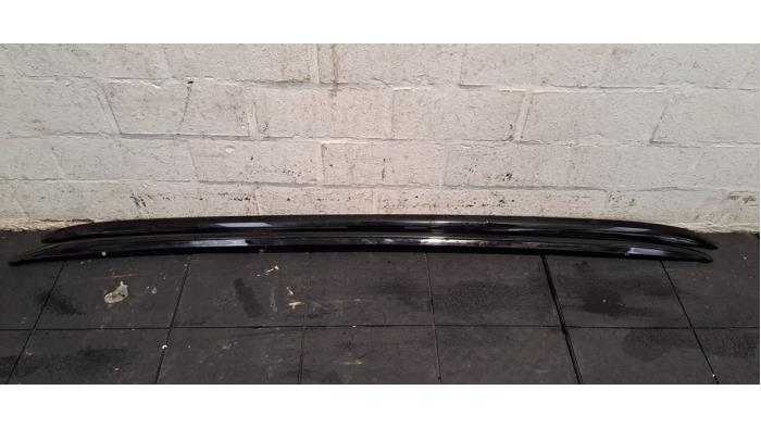 Kit rails de toit Peugeot 5008