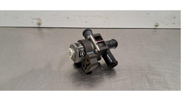 Robinet chauffage électrique Mercedes CLA