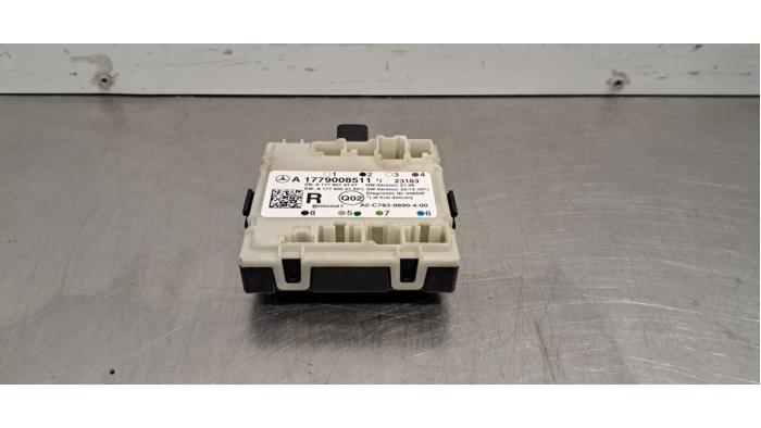 Module verrouillage central des portes Mercedes CLA