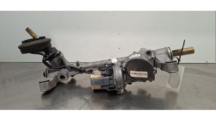 Boîtier de direction assistée Mercedes CLA