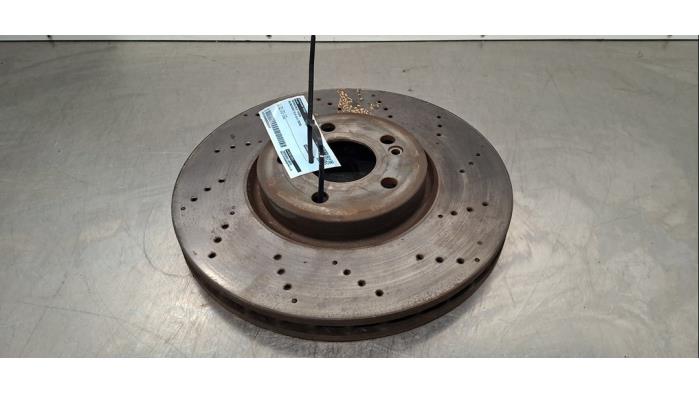 Disque de frein avant Mercedes CLA
