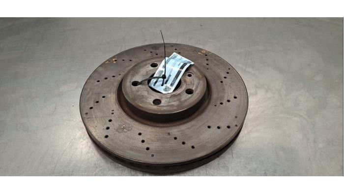 Disque de frein avant Mercedes CLA