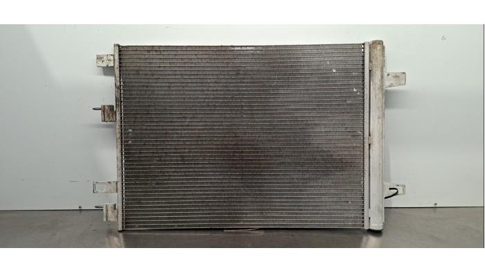 Condensateur clim Mercedes CLA