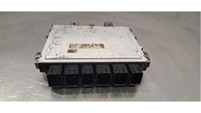 Ordinateur gestion moteur Mercedes CLA