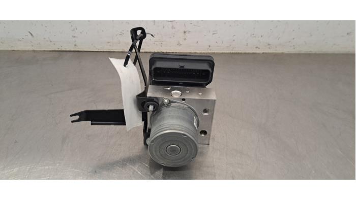 Pompe ABS Mercedes CLA