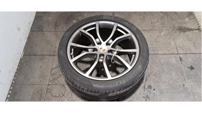 Jante + pneumatique Porsche Cayenne