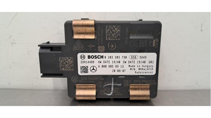 Capteur radar Mercedes CLA