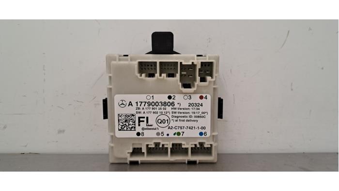 Module verrouillage central des portes Mercedes CLA