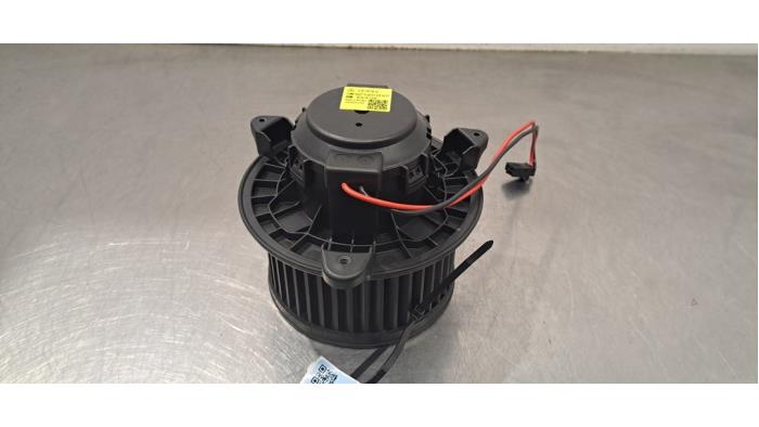 Moteur de ventilation chauffage Mercedes CLA