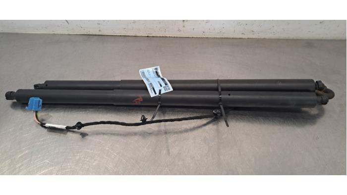 Kit amortisseur gaz hayon Mercedes CLA