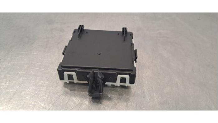 Module verrouillage central des portes Mercedes CLA