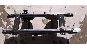 Gebruikte Subframe Dacia Duster (SR) 1.2 TCE 16V Prijs € 242,00 Inclusief btw aangeboden door Autohandel Didier