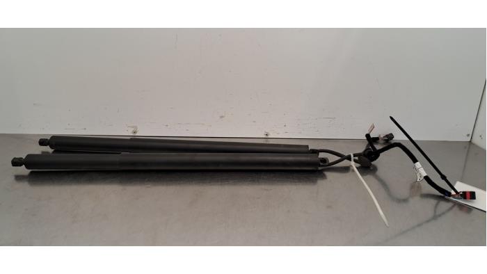 Kit amortisseur couvercle coffre Alfa Romeo Stelvio