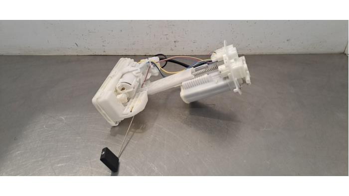 Pompe carburant électrique Toyota Yaris Cross