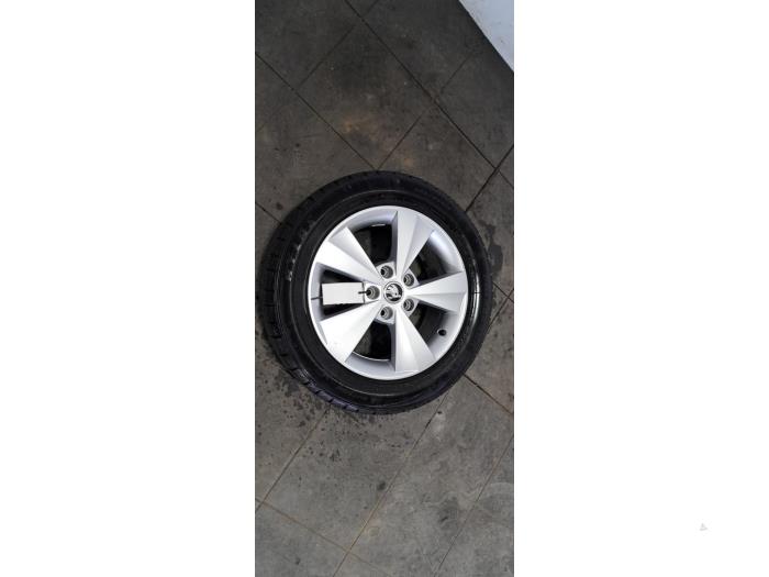 Jante + pneumatique Skoda Octavia