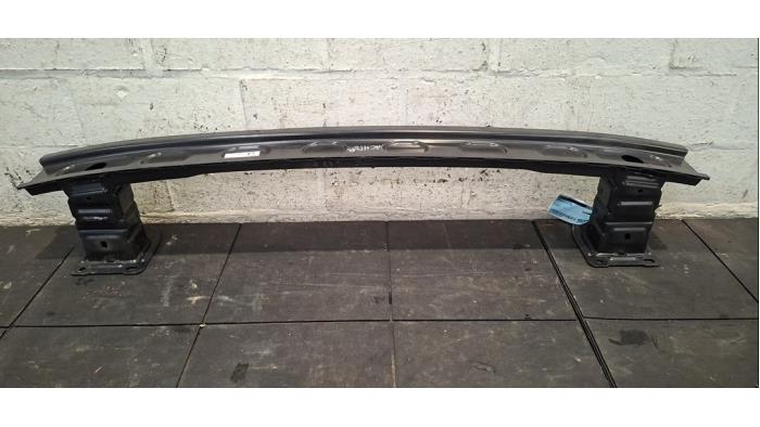 Cadre pare-chocs arrière Mercedes CLA