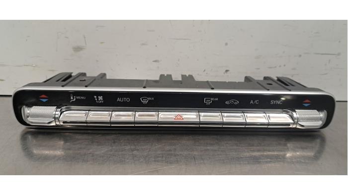 Panneau de commande clim Mercedes CLA