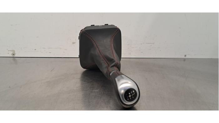 Levier de vitesse Mercedes CLA