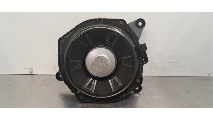 Haut-parleur Mercedes CLA