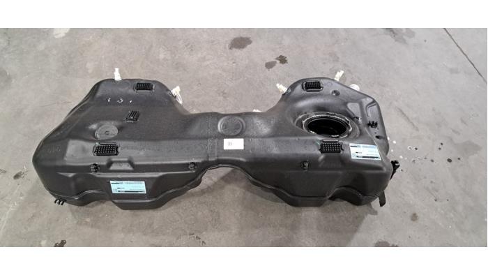 Réservoir de carburant Alfa Romeo Stelvio