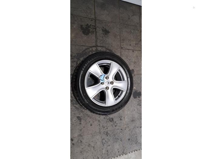 Jante + pneumatique Renault Clio