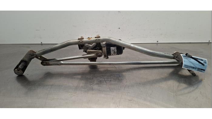 Moteur essuie-glace avant Dacia Duster