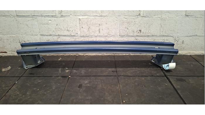 Cadre pare-chocs arrière Toyota Yaris Cross