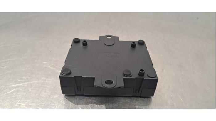 Module passage hayon Ford Kuga