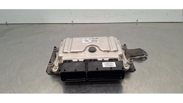 Ordinateur gestion moteur Kia Stonic