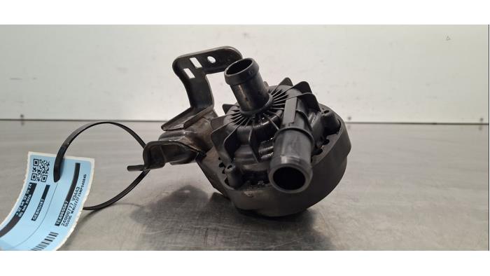 Pompe à eau supplémentaire Audi Q4