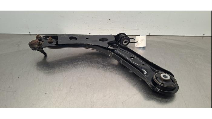 Bras de suspension avant droit Seat Ateca