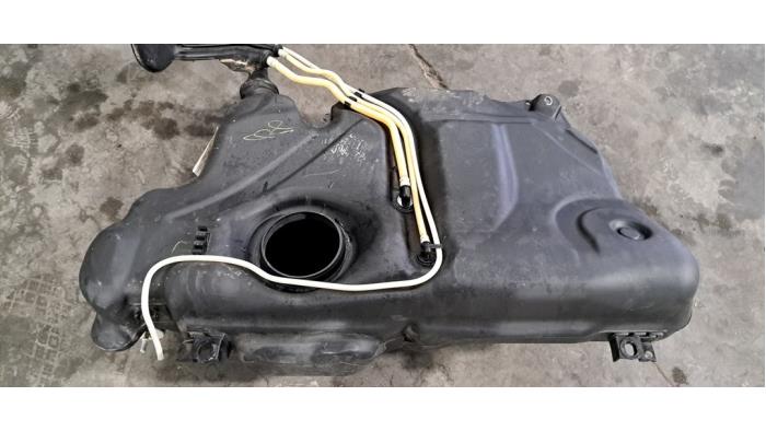 Réservoir de carburant Volkswagen Polo