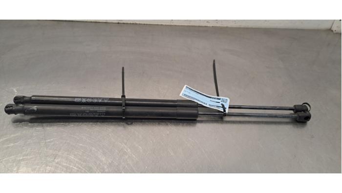 Kit amortisseur gaz hayon Seat Ateca