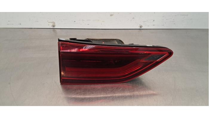 Feu arrière gauche Volkswagen Golf