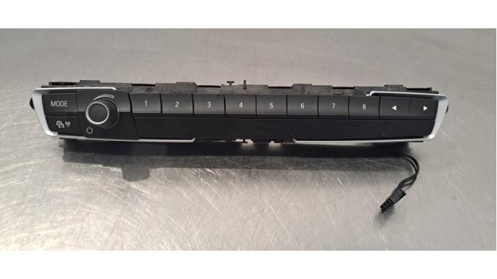 Panneau commande radio BMW 1-Série