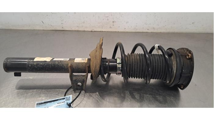 Amortisseur avant droit Volkswagen Golf