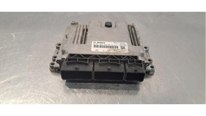 Ordinateur gestion moteur Renault Captur