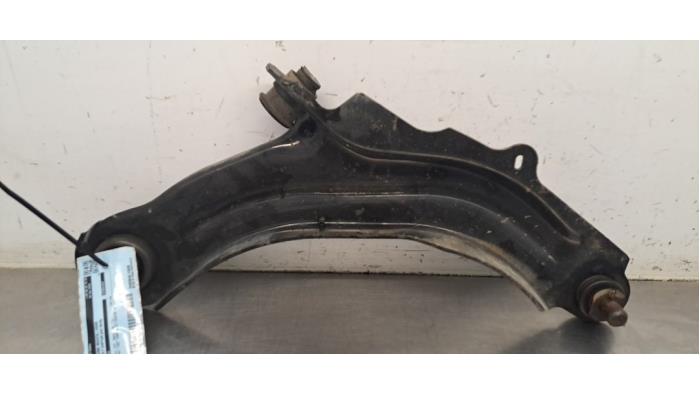 Bras de suspension avant droit Renault Captur