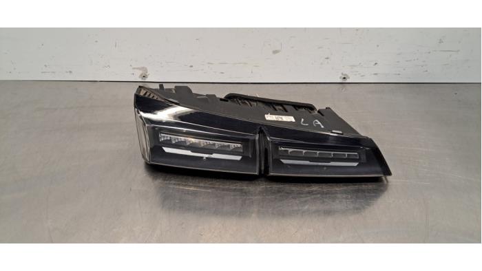 Feu arrière gauche Peugeot 308