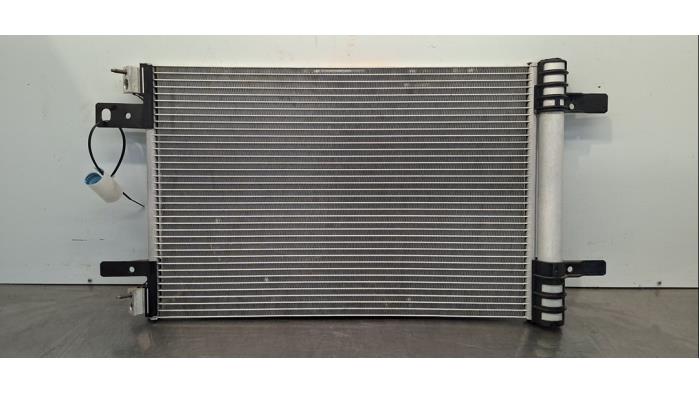 Condensateur clim Peugeot 308
