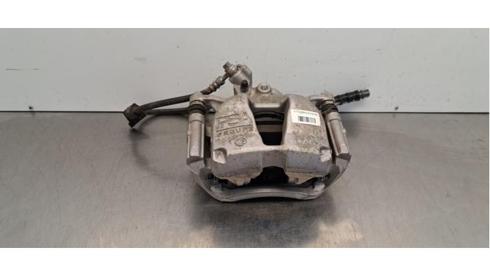 Etrier de frein (pince) avant droit Peugeot 308