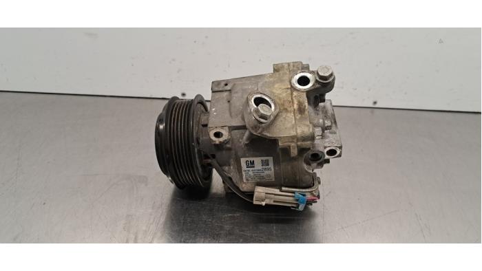 Gebruikte Pomp Airco Opel Mokka/Mokka X 1.6 16V EcoFlex 4x2 Prijs € 133,10 Inclusief btw aangeboden door Autohandel Didier