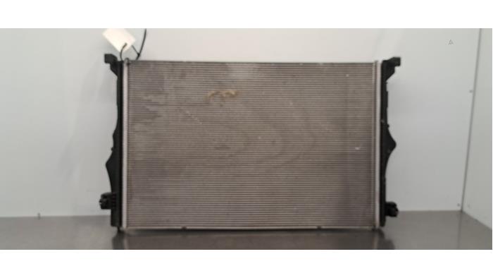 Radiateur Mercedes EQA