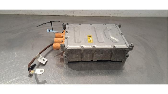 Convertisseur Mercedes EQA